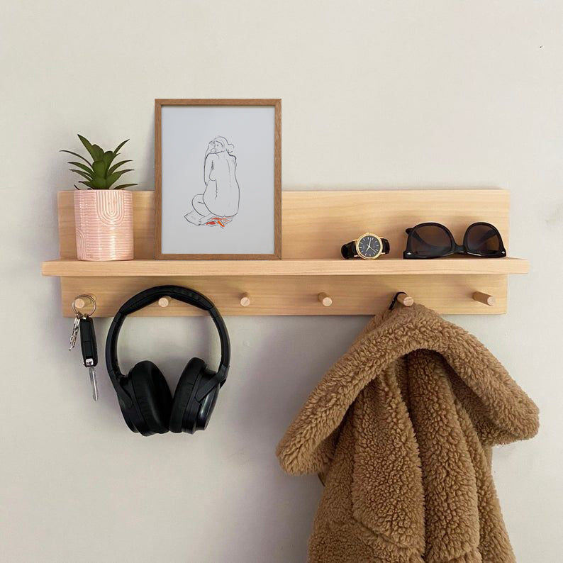 Anna, red linen - Bettina Sultan