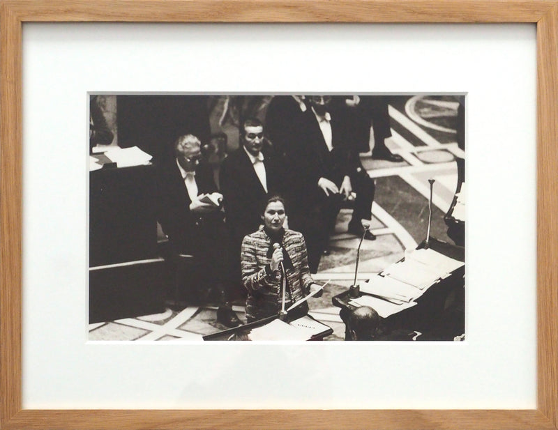 Simone Veil à l'Assemblée Nationale le 28 novembre 1974, pendant les débats sur l'IVG